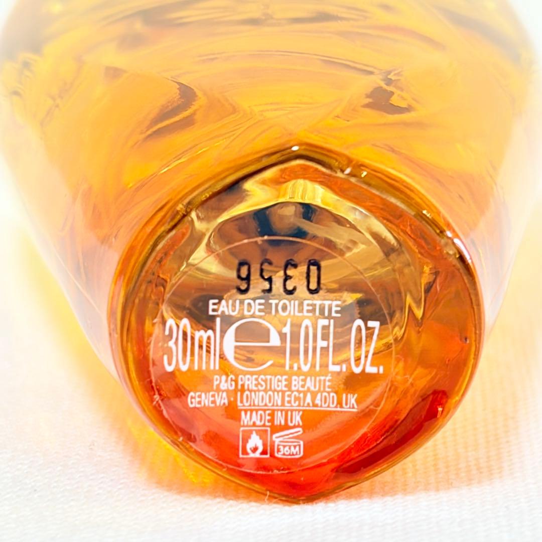 新品未使用　エスカーダ　タージサンセット　オードトワレ　香水　30ml