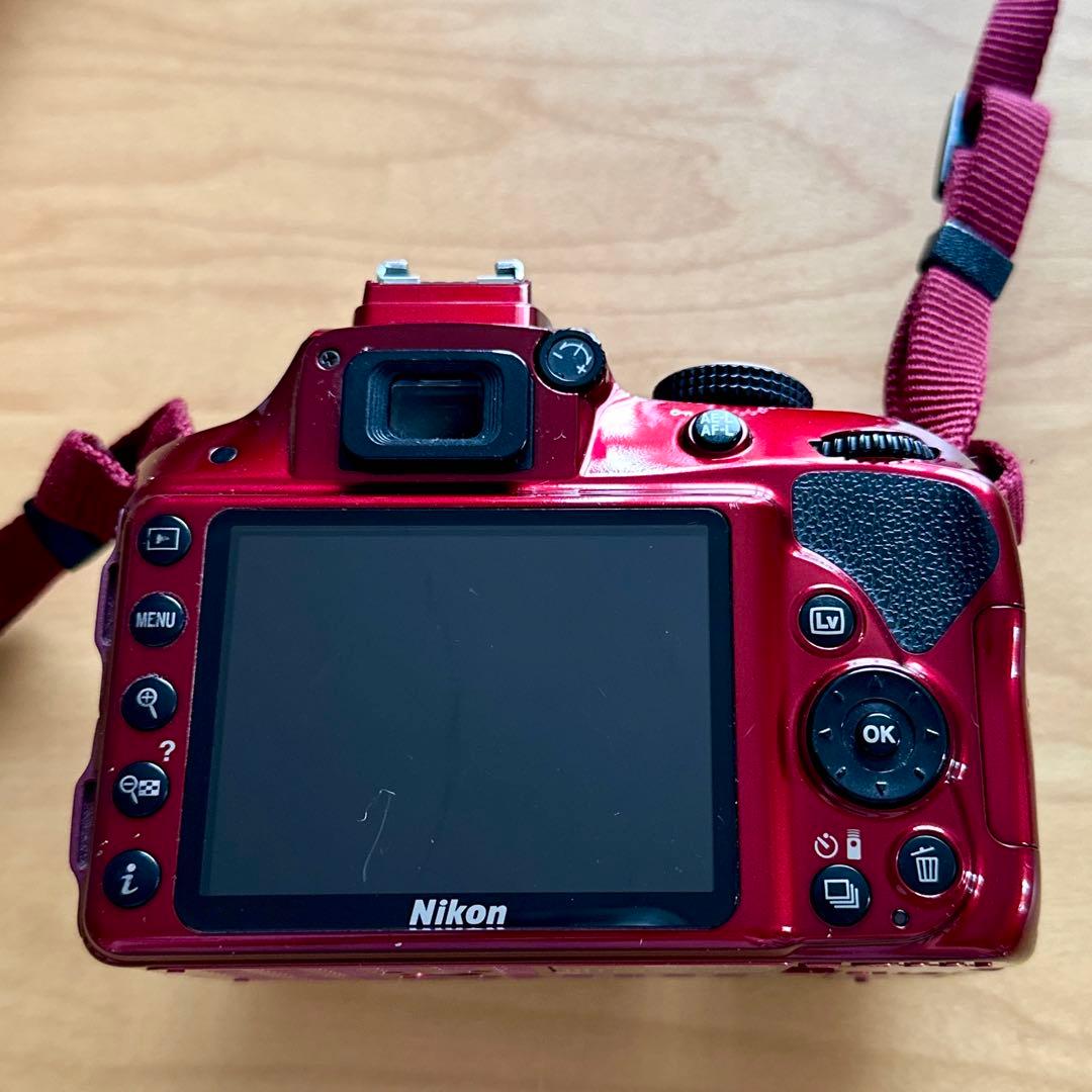 デジタル一眼レフカメラ NikonニコンD3300 ダブルズームキット レッド