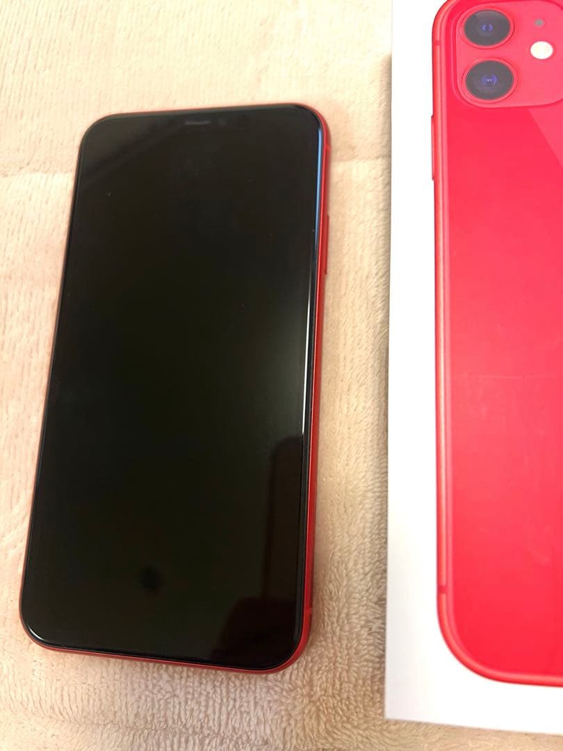 【美品】Apple iPhone 11 64GB 本体 レッド 85%