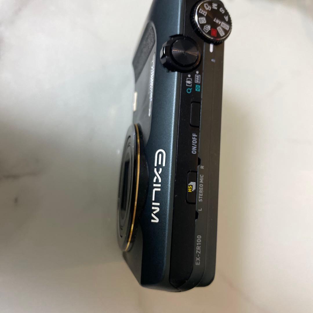 CASIO EXILIM EX-ZR100 ブラック デジカメ　カシオ