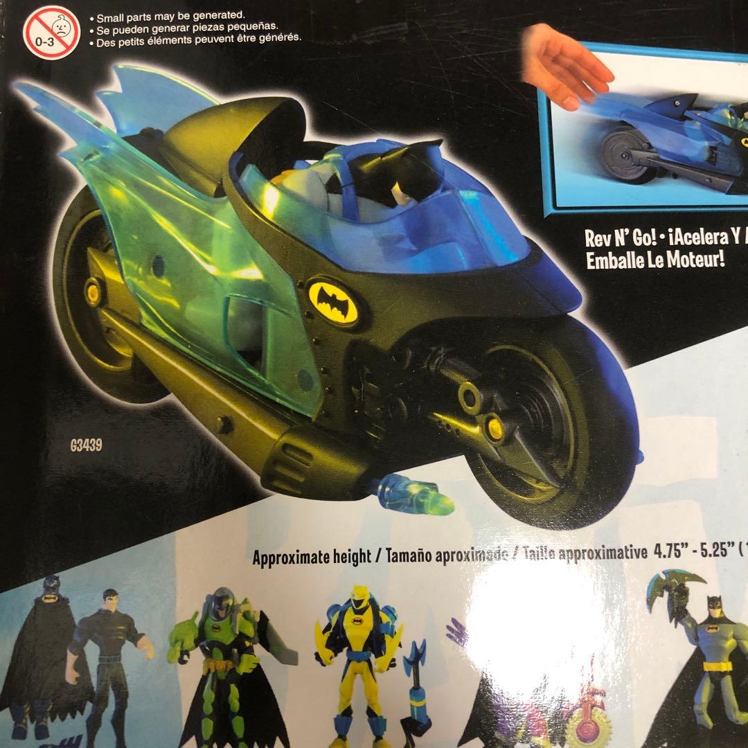 BATCYCLE バットマン　バットサイクル　海外製フィギュア